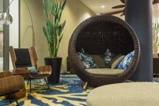 Charming Waterfront Apartment - Cairns - 7