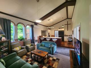 The Church House- Boutique Comfort - Balclutha - 0