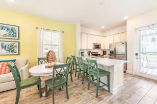 Island Time Cottage With Hot Tub Near Disney With Margaritaville Resort Island H2O Access - 8040Su - Orlando - 8