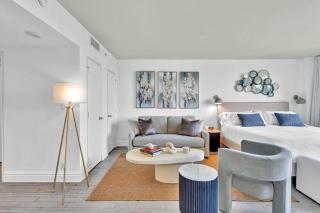 1100 West South Beach Lux Waterfront Studio - 4