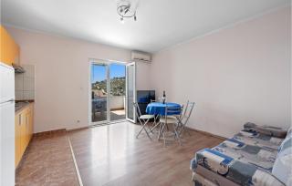 1 Bedroom Gorgeous Apartment In Murter - Murter - 7