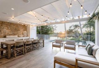 Fuller Holidays - Belongil Sunset - Giaour Street, Belongil Beach - Byron Bay - 2