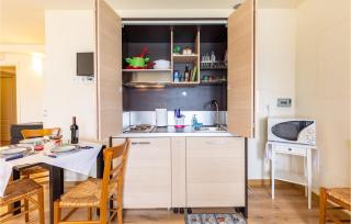 Beautiful Apartment In Avaglio - Avaglio - 5