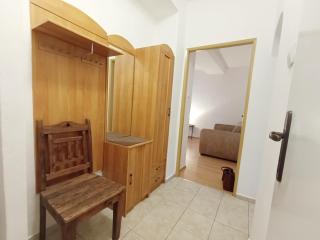 City centre flat with two balconies and free on-street parking - Nitra - 3