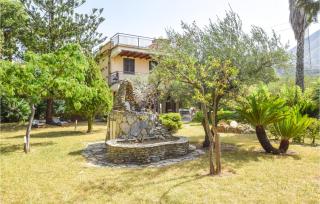 3 Bedroom Lovely Home In Borgetto - 1