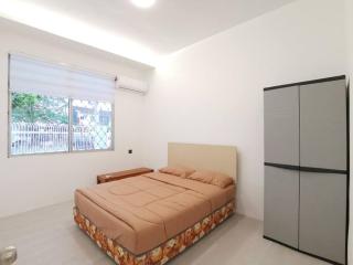 Bunglow 5 Rooms 5 Cars Wifi Washer Delta Homestay - 7