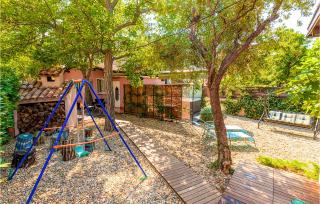 Nice Home In Crikvenica With Kitchen - Selce - 2