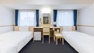 Toyoko Inn Kagoshima chuo eki Higashi guchi - 1