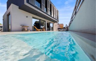 Pet Friendly Home In Vodice With Sauna - Vodice - 1