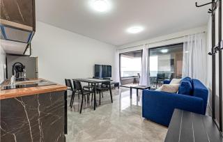 1 Bedroom Amazing Apartment In Vir - 8