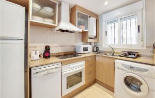 Gorgeous Apartment In Oropesa Del Mar - El Borseral - 4