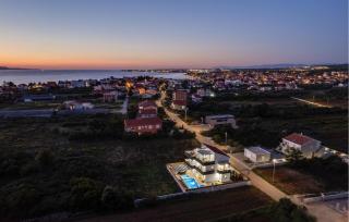 Nice Home In Bibinje With Swimming Pool - Bibinje - 2
