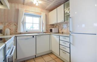 Lovely Home In Blåvand With Wifi - 2