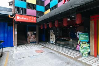 RedDoorz near Fishermall Quezon City - Manila - 6