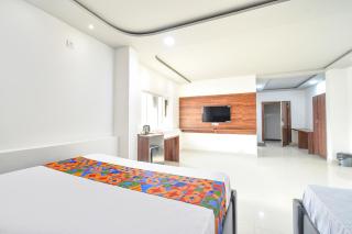 FabHotel SRS Grand - Nr Mahindra University, Gandi Maisamma - 4