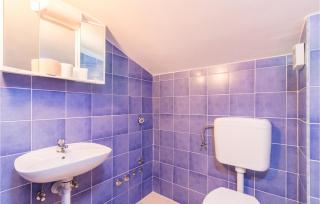 1 Bedroom Awesome Home In Bale - Krmed - 3