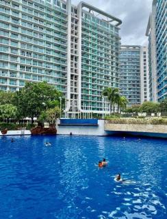 1 Bedroom Apartment with balkony in Azure Urban Resort - Manila - 9