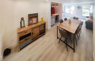 3 Bedroom Awesome Apartment In Agde - 9