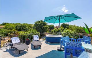 2 Bedroom Cozy Home In Malinska - Malinska - 0
