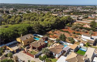 Gorgeous Home In Chiclana De La Fronter - Chiclana de la Frontera - 2