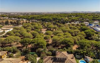 Gorgeous Home In Chiclana De La Fronter - 2