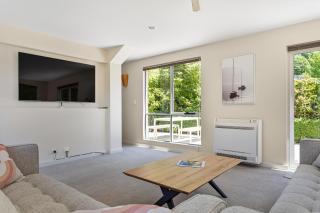Tokenburg Townhouse - Launceston - 5