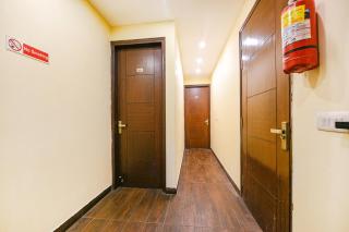 FabHotel AK Villa - New Delhi - 4
