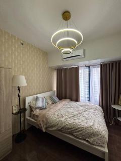 R7 Premier Suites - 1 bedroom in Air Residences - Manila - 8