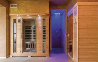 Gorgeous Home In Sumber With Sauna - Šumber - 8