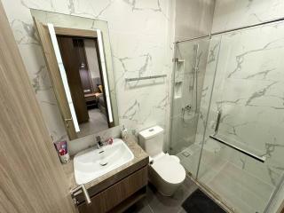 Super Luxury 3 Bedroom Private Pool Villa with Jacuzzi, Near 711, 10 minutes to Walking Street and Pattaya Beach - MT 7 - Pattaya - 2
