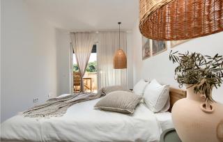 Awesome Apartment In Premantura - Premantura - 3