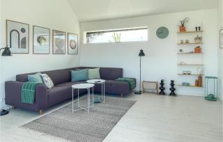 Beautiful Home In Allinge With Kitchen - 8