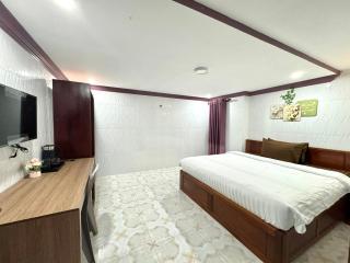 The Cozy Corner-Budget Hotel - Phumĭ Kâmpóng Kândal - 6