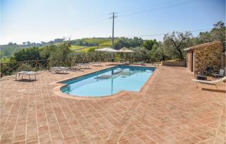 Nice Apartment In Loc, Saragano, Gualdo - Saragano - 1