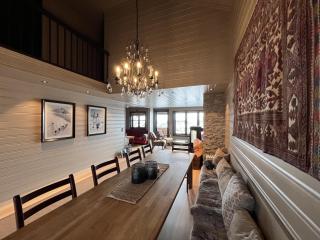 Large balcony with panoramic mountain views - Beitostøl - 3