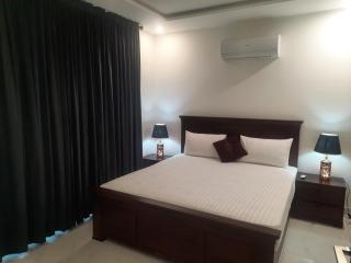 Zameen Opal Appartment # 324, 3rd floor, Lahore - Lahore - 0