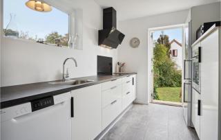 2 Bedroom Cozy Home In Ryomgård - 4