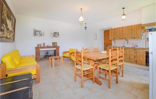 1 Bedroom Amazing Apartment In Ghisoni - Ghisoni - 1