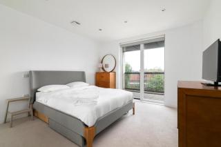 Brilliantly Connected 1BD Flat by Clissold Park - London - 3