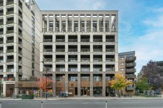 Brilliantly Connected 1BD Flat by Clissold Park - London - 1