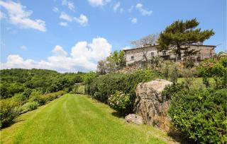 Beautiful Apartment In Loc, Scalabrelli - Catabbio - 3