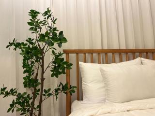 Seoul, Subway Line 2, transportation convenience, central location, Shindaebang station Stay, Subway station 10 minutes walk, Airport Bus 9 minutes walk - Seoul - 5