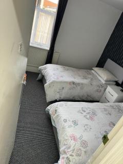 Cambria Hotel - Paignton - 1