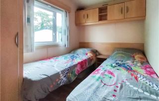 2 Bedroom Lovely Home In Retranchement - Retranchement - 3