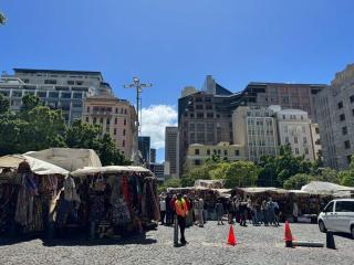 Stunning Cape Town City Centre Apartment - 6