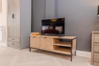 Beachside 1-Bedroom with Balcony - Brighton & Hove - 1