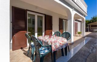 Nice Apartment In Jurandvor - Jurandvor - 8