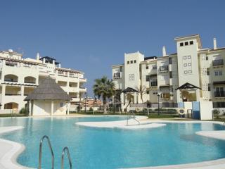 2108-Nice apt with pool close from beach and bars - 0