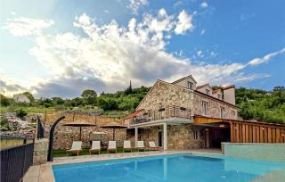 2 Bedroom Pet Friendly Home In Srijane - Srijane - 0