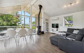 Gorgeous Home In Tarm With Wifi - Tarm - 7